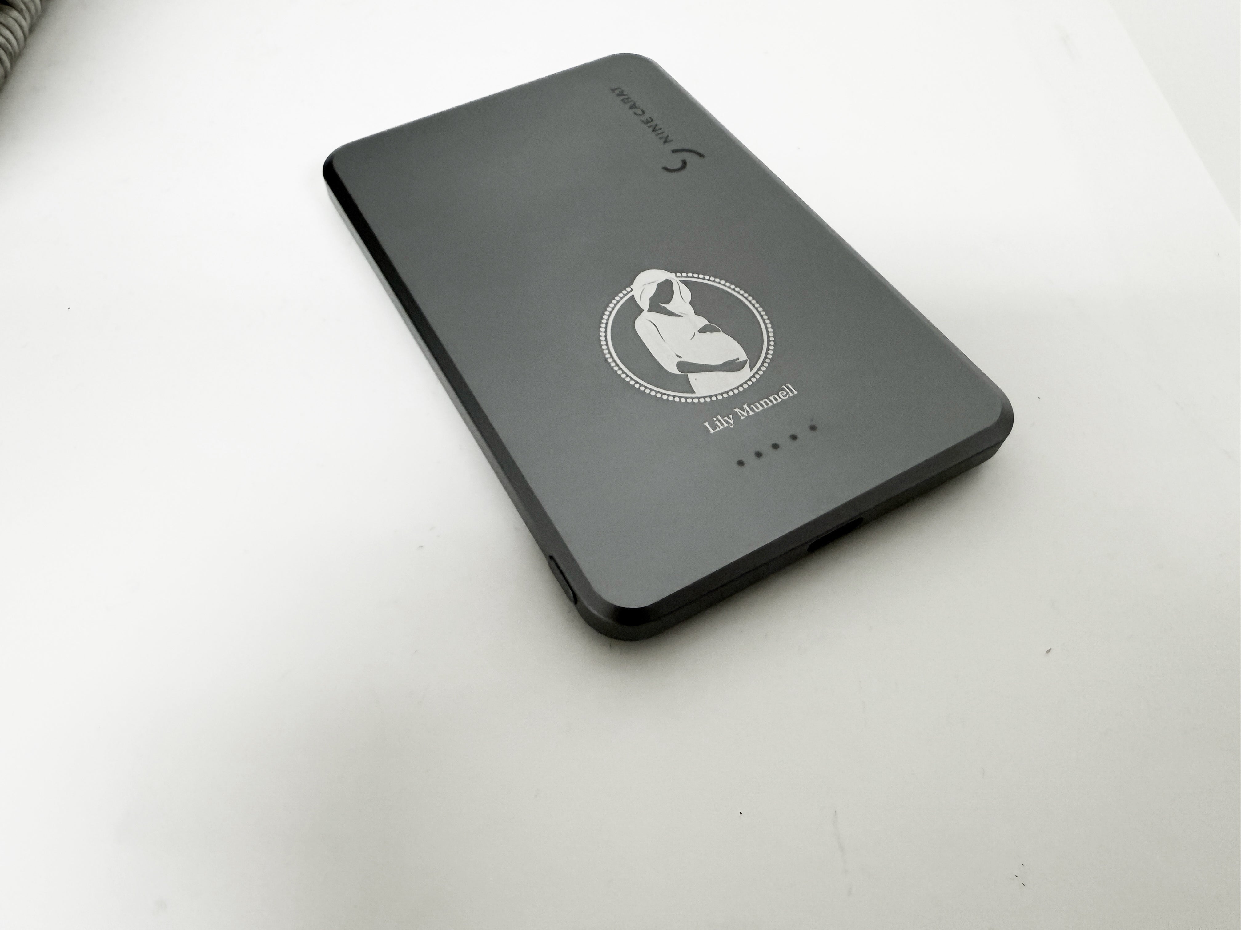 NineCarat Magnetic Power Bank (5K, Ultra Slim) Space Gray