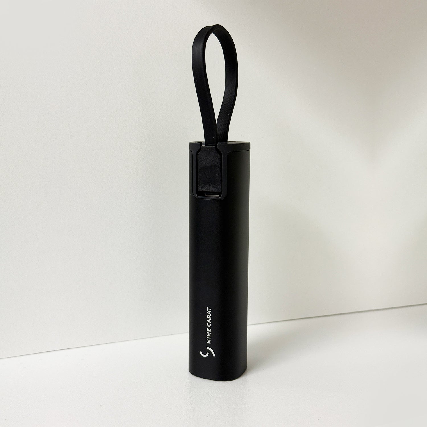 NineCarat Ultra Lightweight Power Bank (5K, Built-in Cable) Black